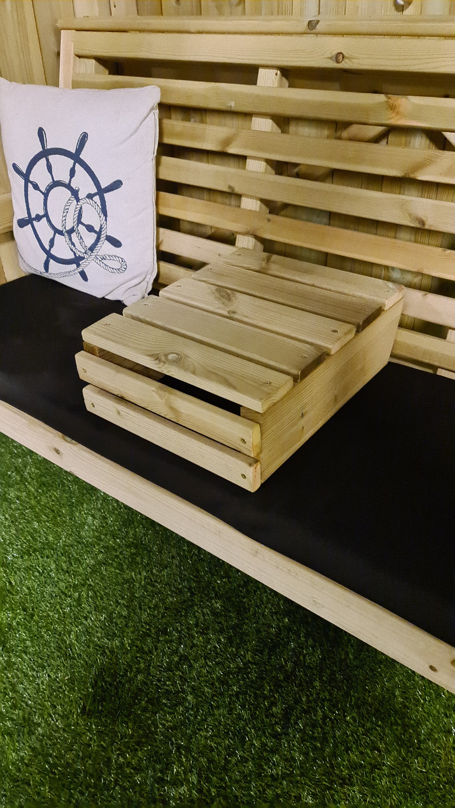 Arbour Drinks Table
