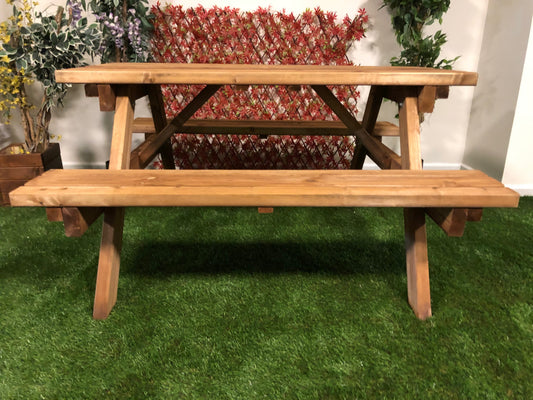 Classic Redwood Deluxe Picnic Table 150Cm Length