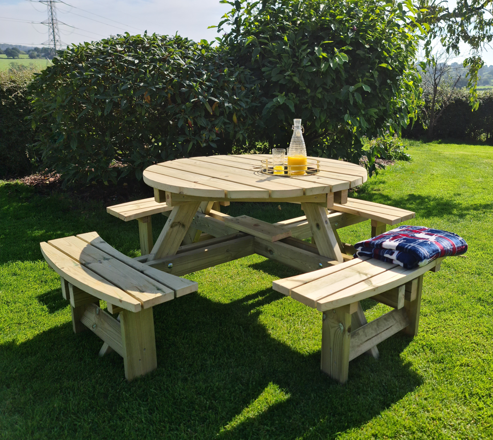 Tanalised Circular 8 Seat Picnic Table