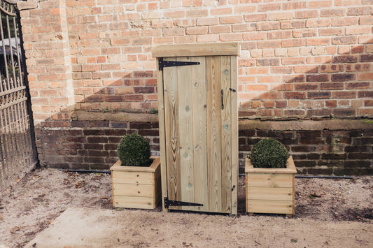 Recycle Store With Door
