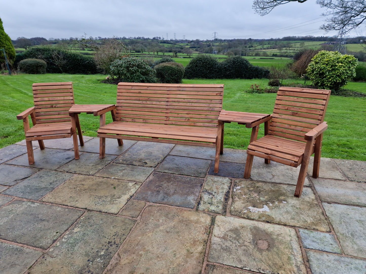 Classic Redwood 5 Seat Set 2 x Chair 1 x Bench - Angled Trays