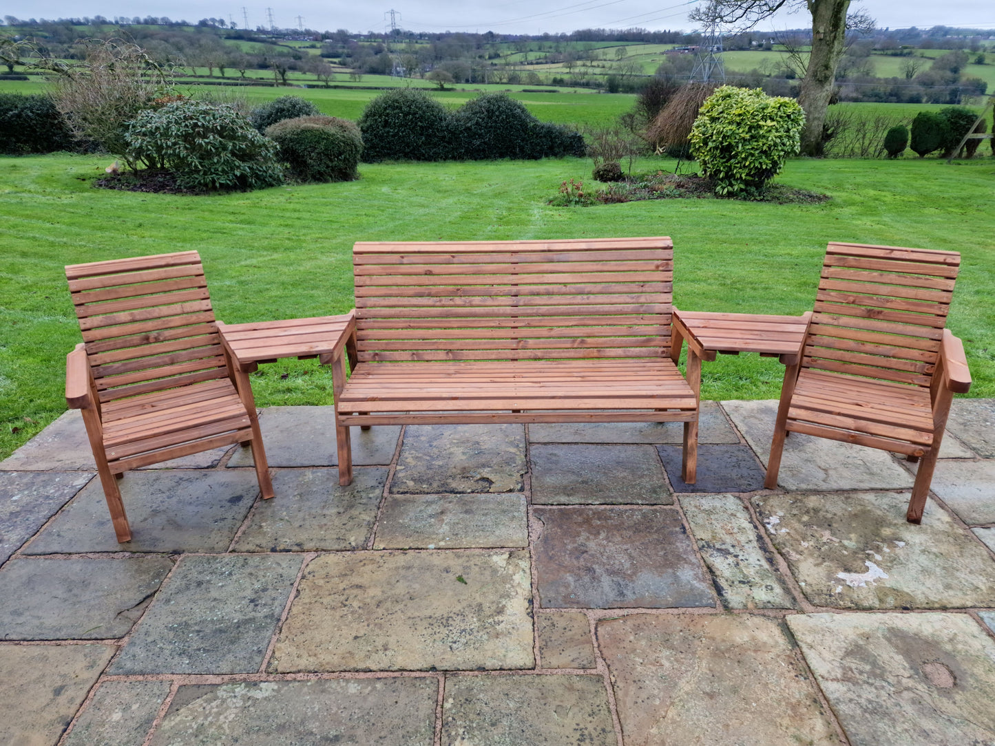 Classic Redwood 5 Seat Set 2 x Chair 1 x Bench - Angled Trays