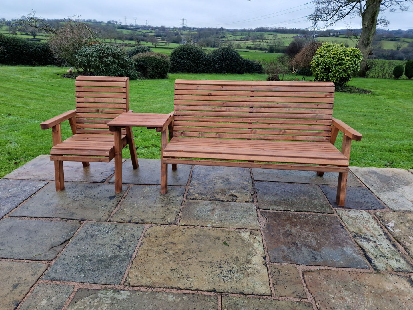 Classic Redwood 4 Seat Set 1 x Chair 1 x Bench - Straight Tray