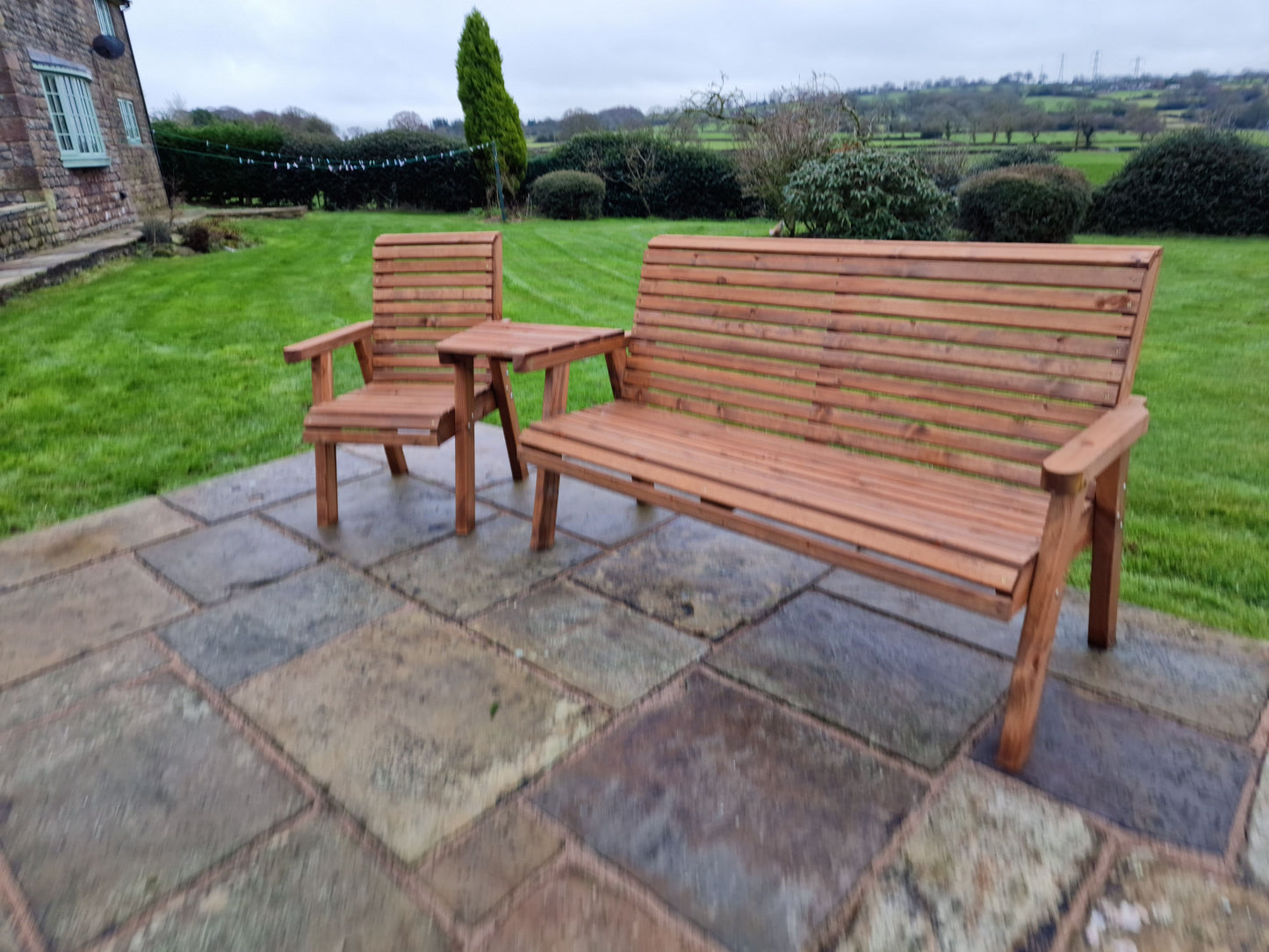 Classic Redwood 4 Seat Set 1 x Chair 1 x Bench - Angled Tray
