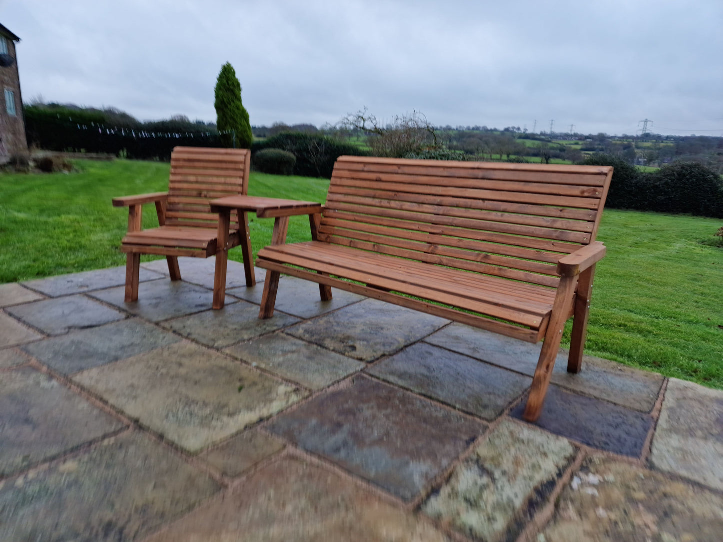 Classic Redwood 4 Seat Set 1 x Chair 1 x Bench - Angled Tray