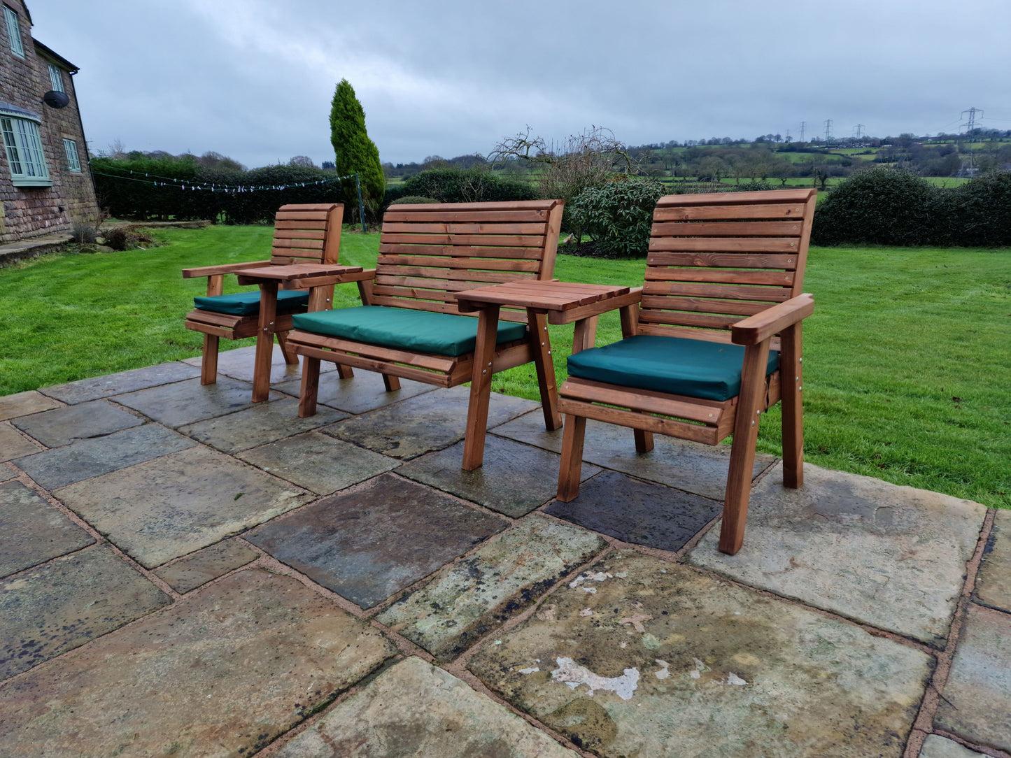 Classic Redwood 4 Seat Set 2 x Chair 1 x Bench - Straight Trays