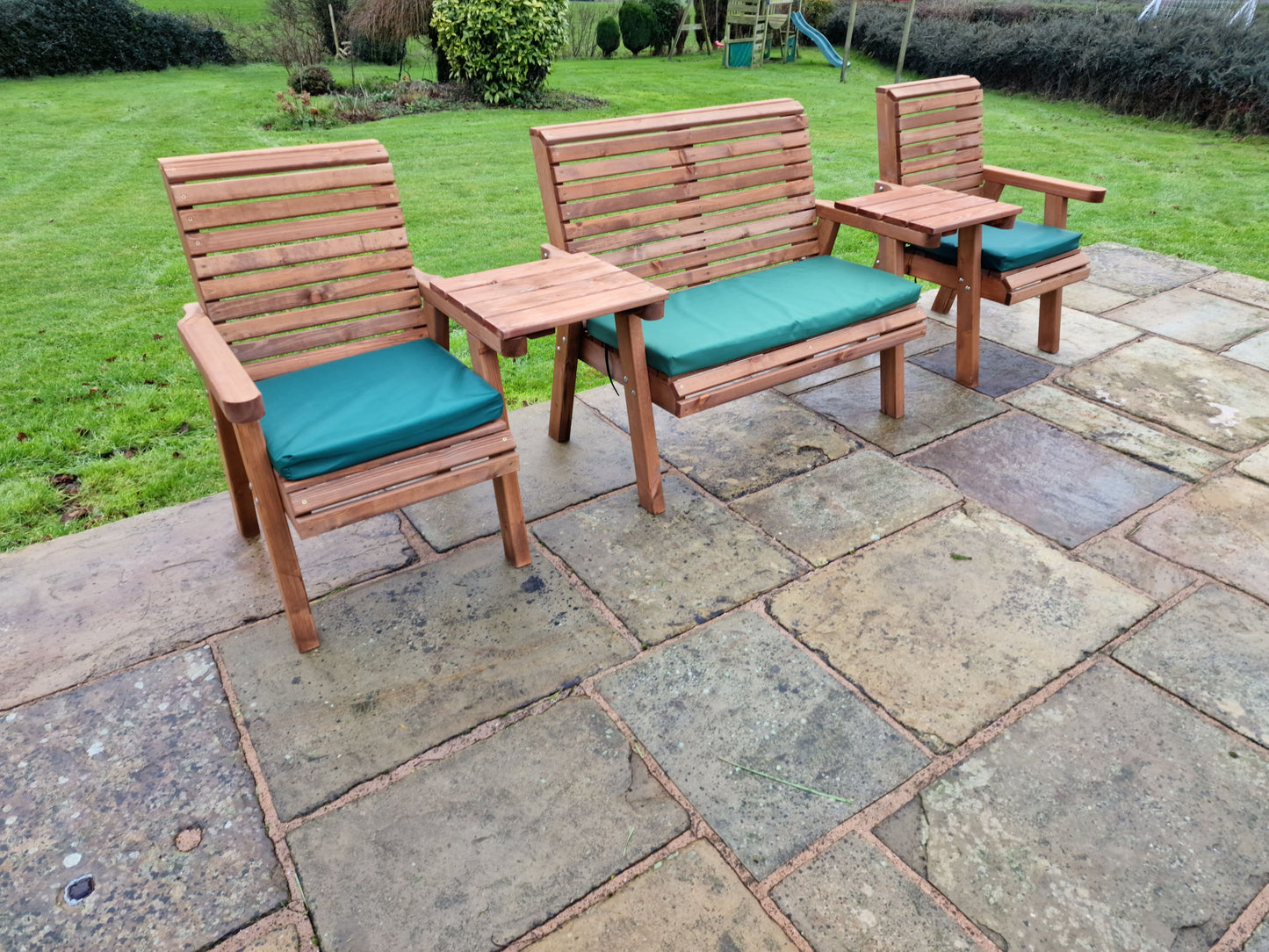 Classic Redwood 4 Seat Set 2 x Chair 1 x Bench - Straight Trays