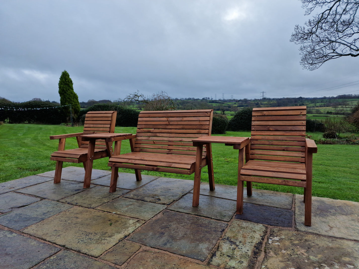 Classic Redwood 4 Seat Set 2 x Chair 1 x Bench - Straight Trays