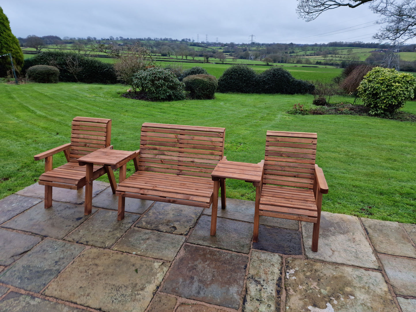 Classic Redwood 4 Seat Set 2 x Chair 1 x Bench - Straight Trays