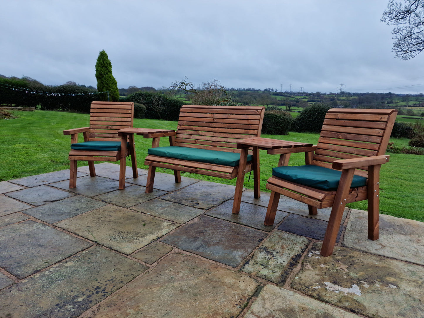 Classic Redwood 4 Seat Set 2 x Chairs 1 x Bench - Angled Trays