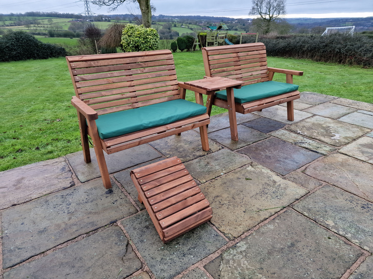 Classic Redwood 4 Seat Set 2 x Benches - Straight Tray