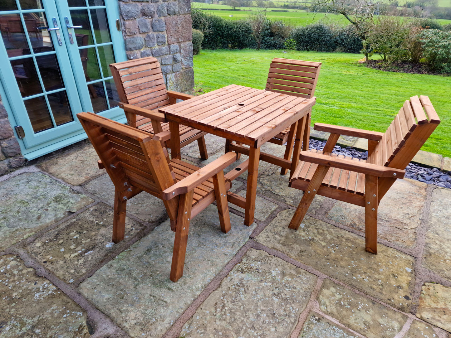Classic Redwood 4 Seater Square