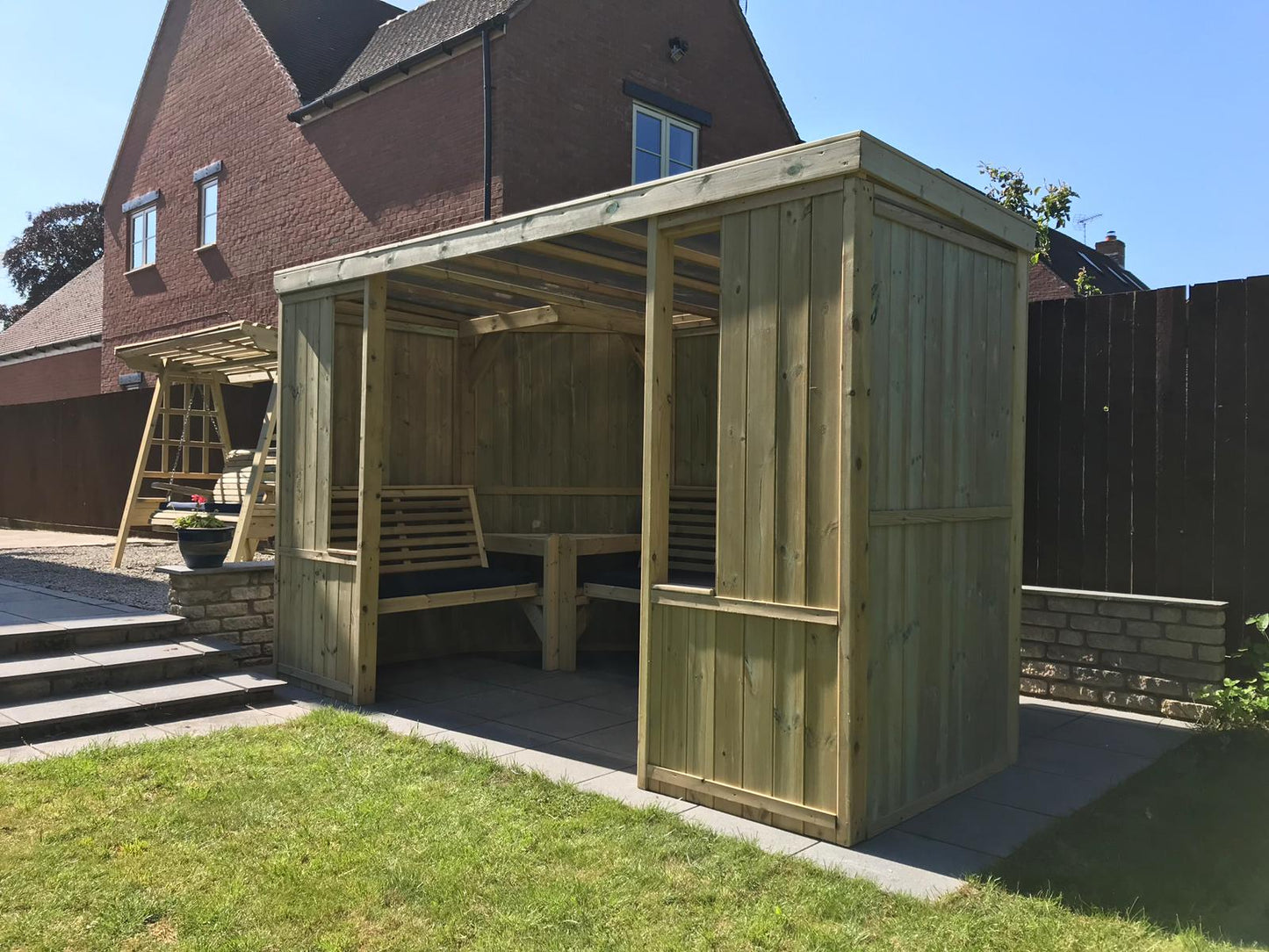 Enclosed Garden Room