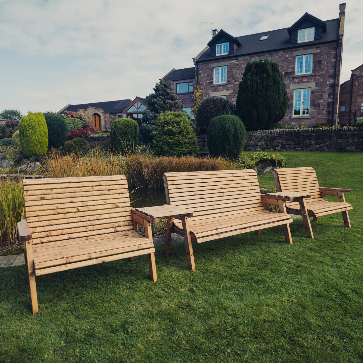 Classic Redwood 7 Seat Set 3 x Benches - Straight Trays