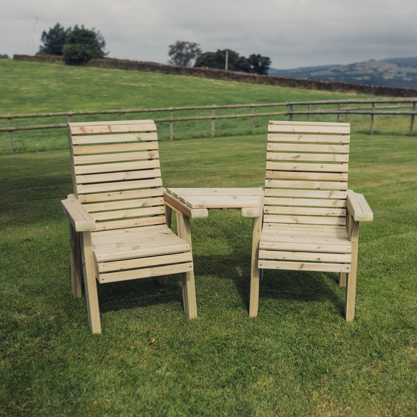 Heritage Tanalised Loveseats Angled Tray