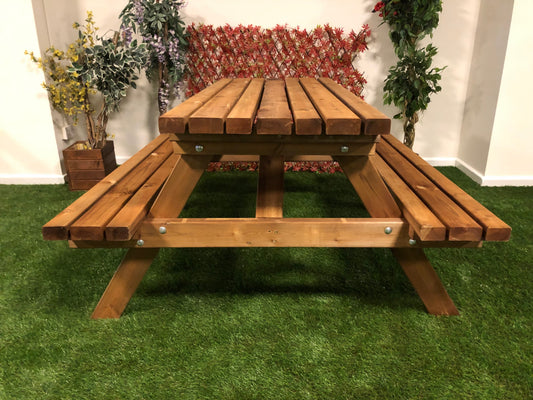 Classic Redwood Deluxe Picnic Table 150Cm  Length