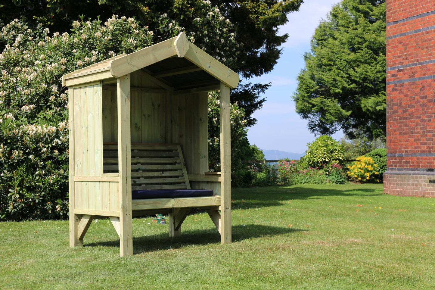Snowdonia Enclosed 2 Seater Arbour