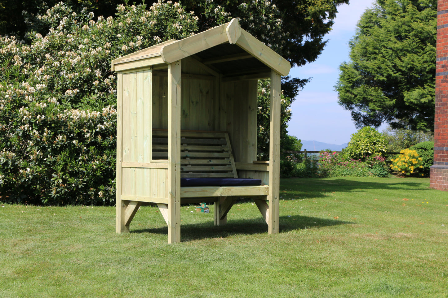 Snowdonia Enclosed 2 Seater Arbour