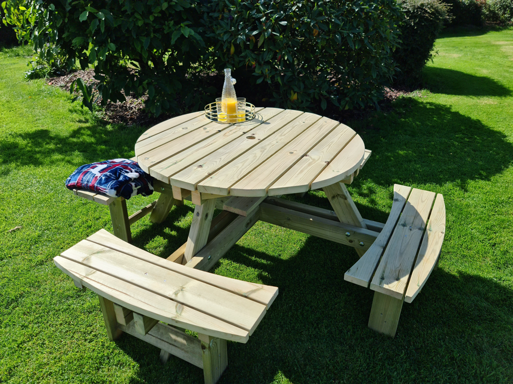 Tanalised Circular 8 Seat Picnic Table