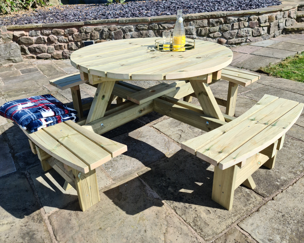 Tanalised Circular 8 Seat Picnic Table