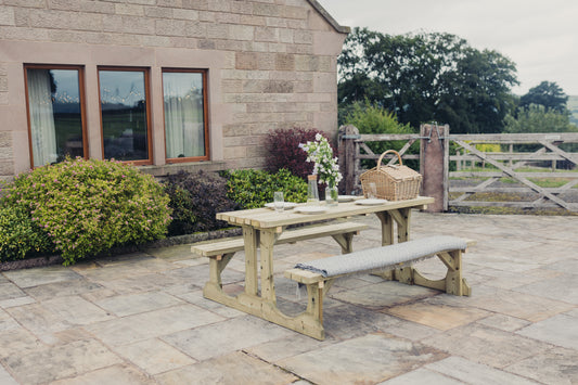 Lunar Picnic Table 1500