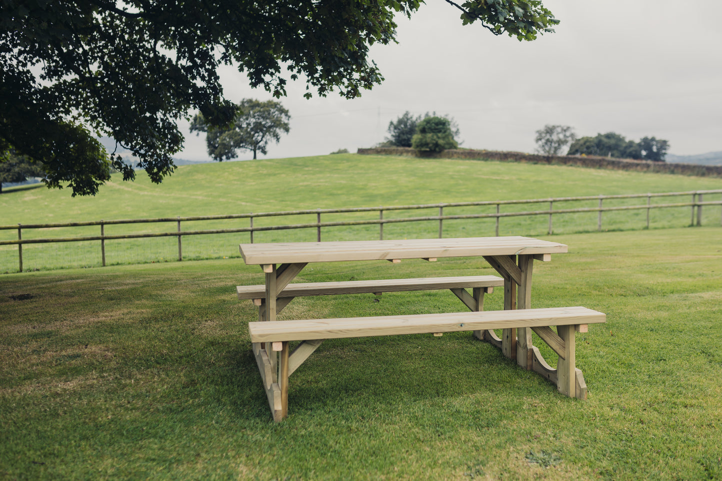 Tanalised Walk In Picnic Table 180cm