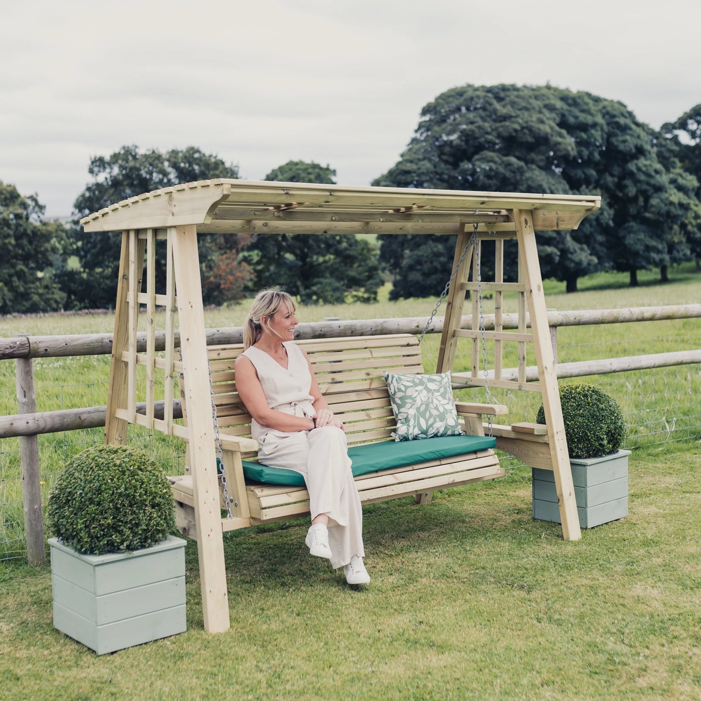 Juliette 3 Seater Swing